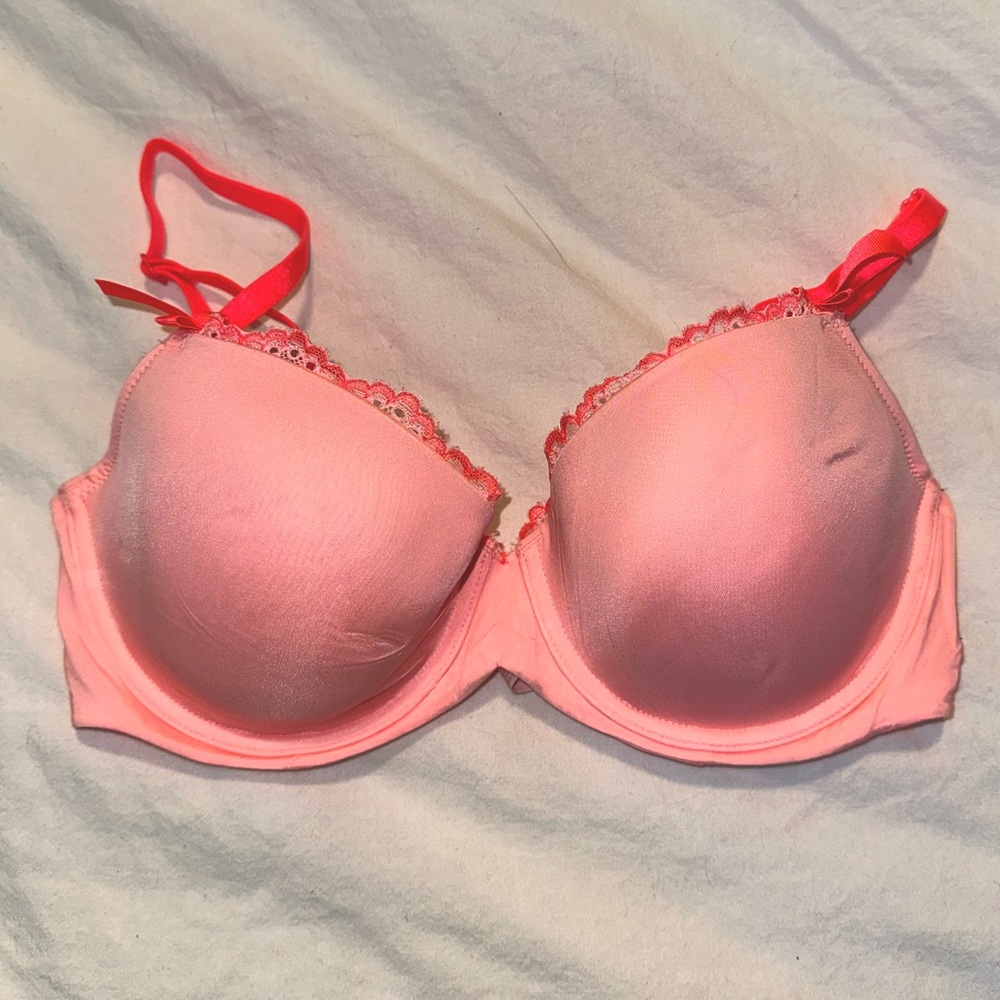 Victorias Secret Coral Lined Demi 32D
